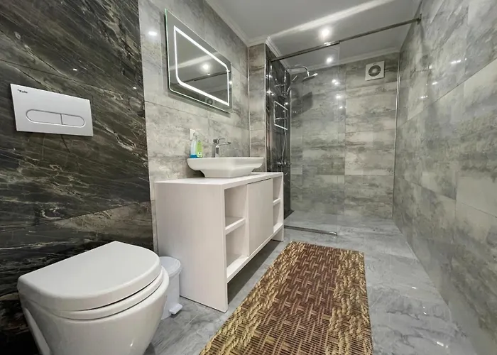Вилла Yalcin Poolfloor Кушадасы