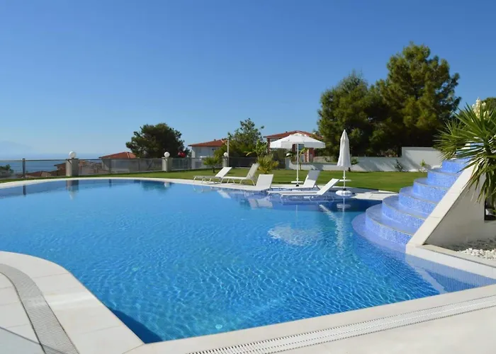 Yalcin Poolfloor Vila Kusadası